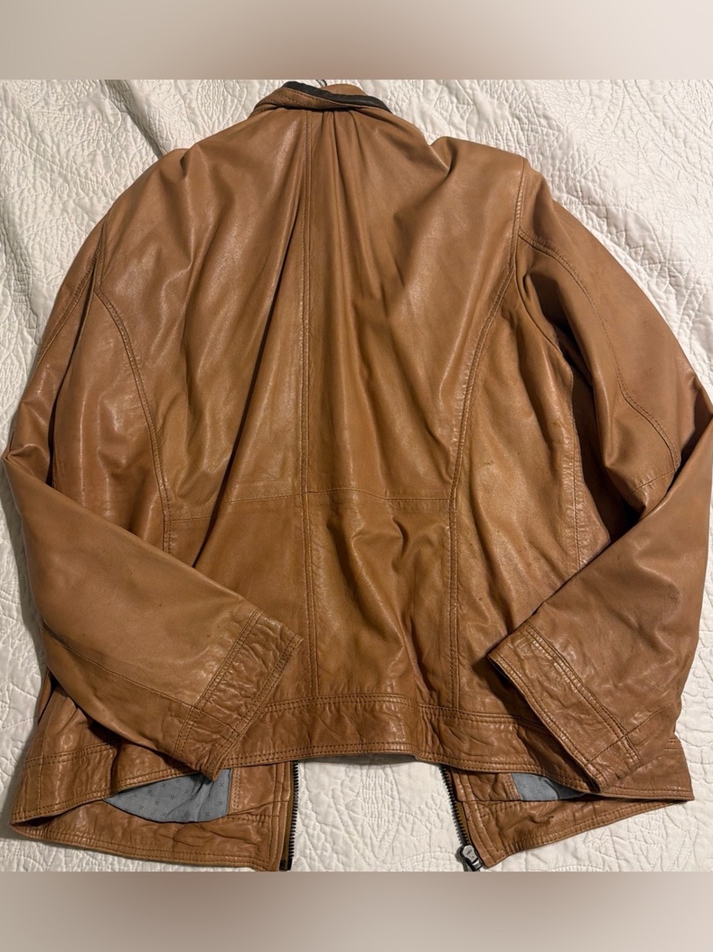 Jacket - Picture 3 of 3